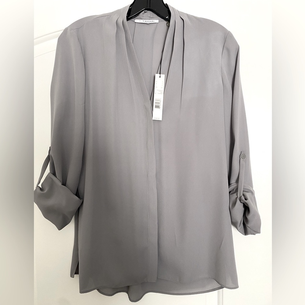 Tahari grey Taylor roll sleeve blouse NWT. Size small. Perfect for under a suit